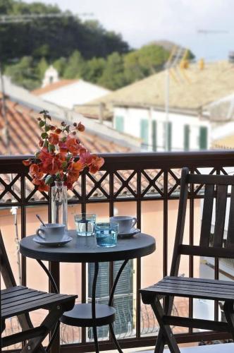 Nafsika Apartment - Paxos Retreats - image 3