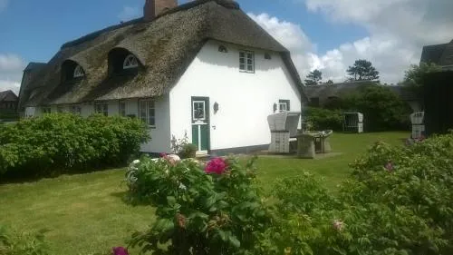 Reetdach Friesenhof Süderende in Westerland, Deutschland