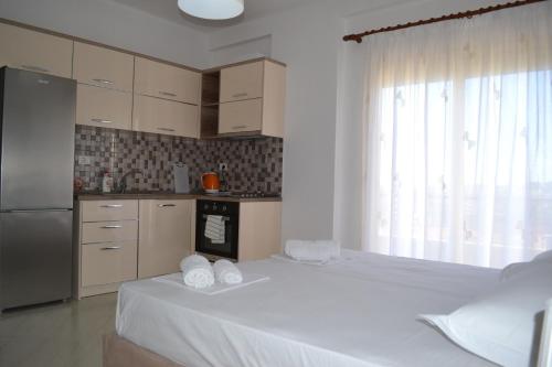 Kela's SEAVIEW Studio Apartment - image 7