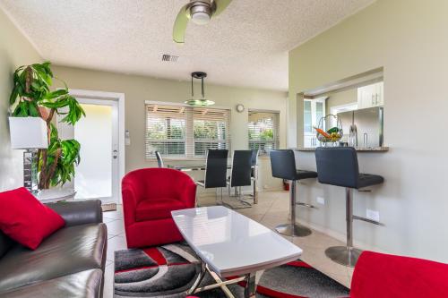 Beach & Waterway RFV Resort BB in Hillsboro Part (FL)