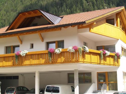 Cafe Schneider - Accommodation - Lappago