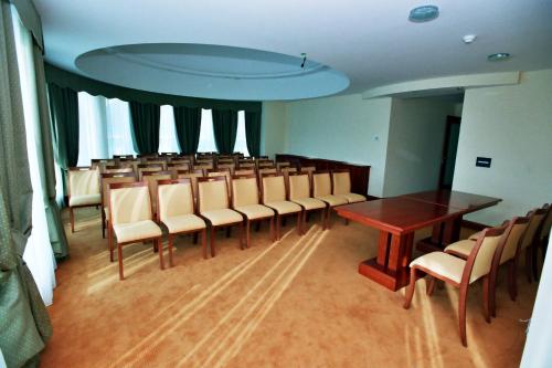Hotel Savus - image 10