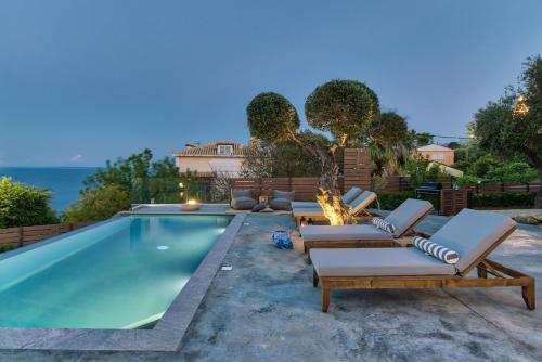 Pasithea Elegant Villa - image 12
