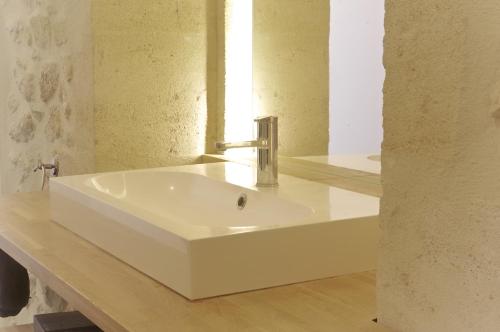 Domaine St Gilles - image 8