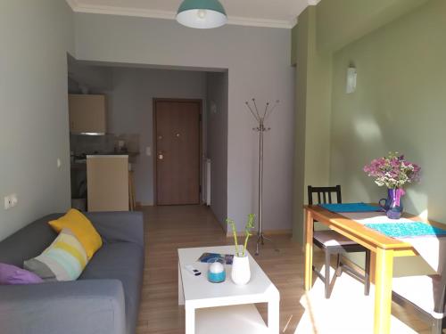 Renovated apartment close to Exarchia square