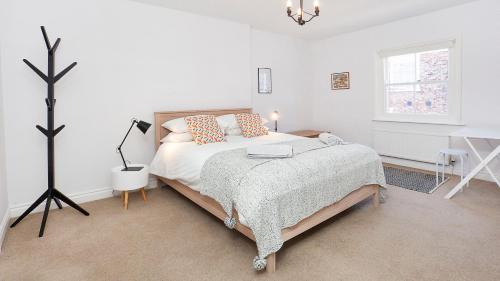 Malt Shovel Court - main image