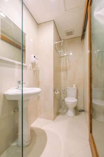 Caroline Guest House Room Type - Standard Twin Room