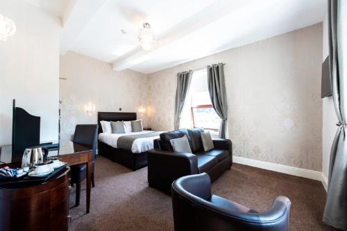 The Imperial Crown Hotel photo 4