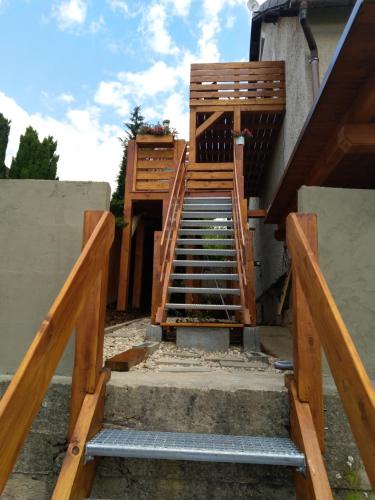 Apartments Sharka - image 3