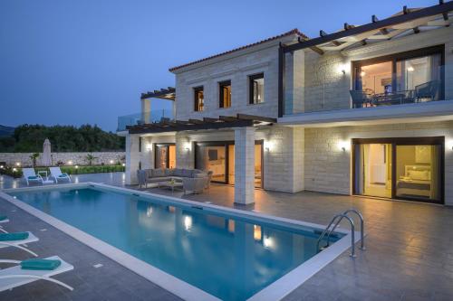  Helios Luxury Stone Villa in Almyrida