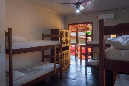 1 bunk bed
