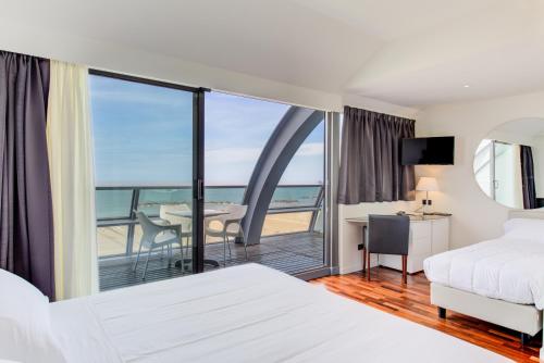 Kursaal Hotel - image 11