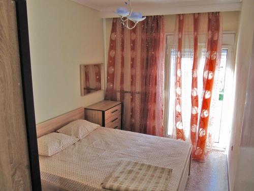  Cozy apartment in Perea! Only 100m from the beach!, Ferienwohnung in Peraia