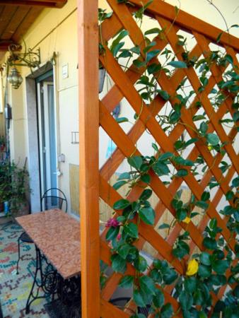 Abitazione Pigneto B&B - image 2