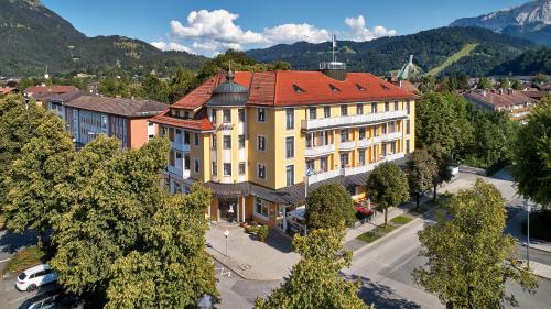 Hotel Vier Jahreszeiten - Garmisch-Partenkirchen