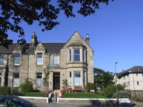 Straven Guest House