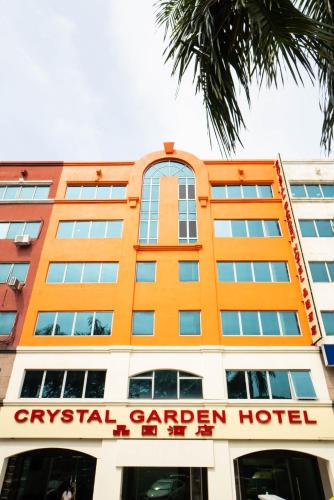 Exterior view, Crystal Garden Hotel (Tasik Selatan) near Le Veggie