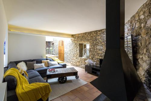 Can Martí Sistachrentals (Can Marti Sistachrentals) in 托羅埃利亞