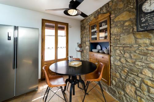 Can Martí Sistachrentals (Can Marti Sistachrentals) in 托羅埃利亞