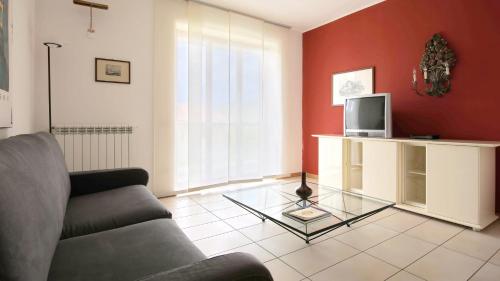  Italianway - Piano delle Noci 2 Apartment, Pension in Lanzo dʼIntelvi bei Castello