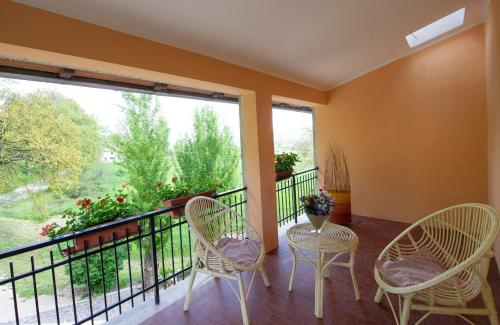 Terraza/balcón, Locazione Turistica Monteleto House in Gubbio