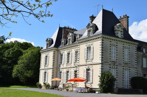 Château de La Luardaye chambre d'hôte Les Fougerêts