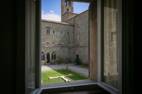Single Room image 9