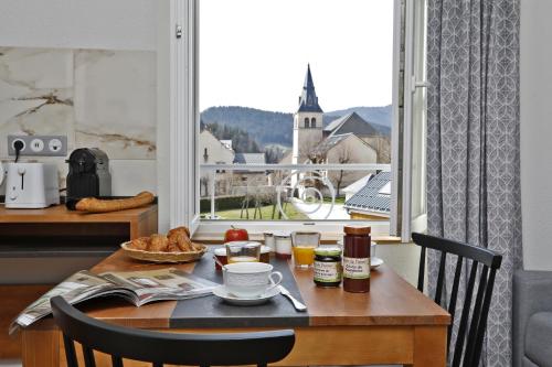 Studio with Garden View