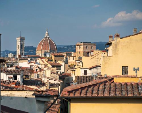 Very Special+Views in Front of Pitti Palace&Garden - image 10