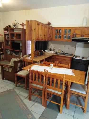  nikos house in Stoupa