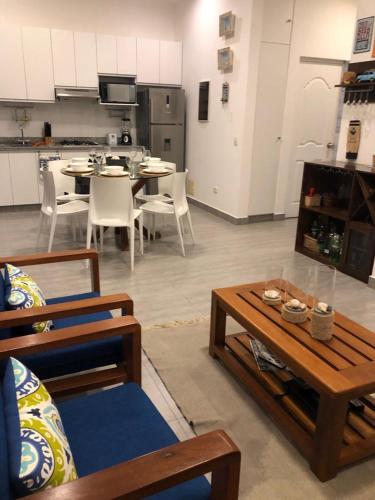 Palmeras de Bocapan, Tumbes in Bocapán