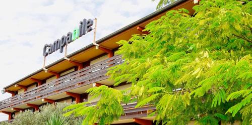 Campanile Manosque - Hotel