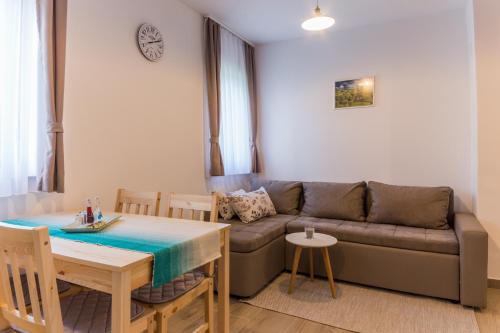 Holiday home, Apartman Obajdin