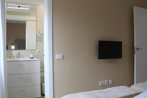 Tenerife Exotic Apartament - image 13