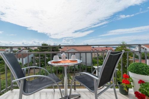 One-Bedroom apartment Standard image 8