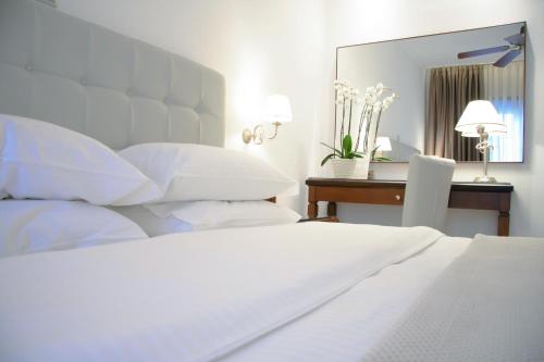 Armata Boutique Hotel - image 3