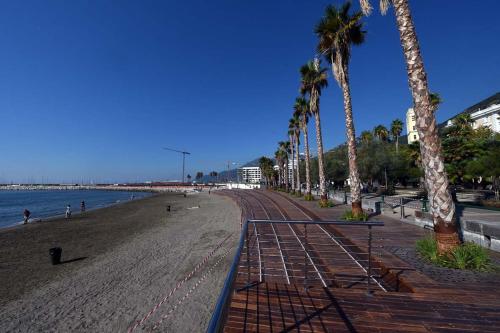  center room view sea in Salerno