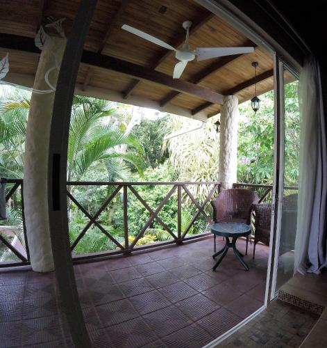 편의 시설/서비스, 더 폴스 리조트 앳 마누엘 안토니오 - 비앤비 (THE FALLS RESORT AT MANUEL ANTONIO - BED AND BREAKFAST) in 쿠에포스