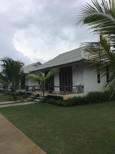 Bulan Villa rayong in Taphong