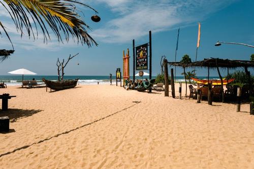 Amal Beach Hotel In Sri Lanka - 