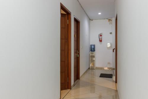 RedDoorz Plus near Sudirman Station 2 Jakarta