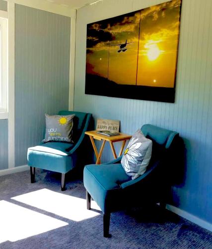 Sunshine Cottage - image 6