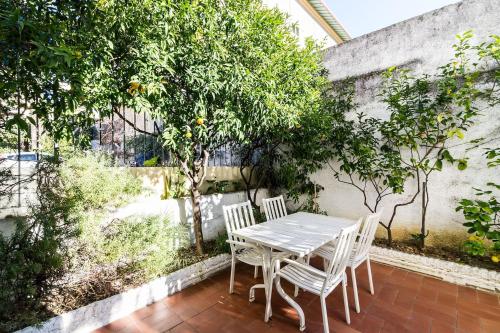 Grazioso appartamentino a due passi dalla pista ciclabile con Giardino e Garage