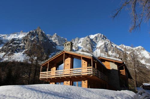  Ancienne Bergerie du Courmayeur-Mont Blanc, Pension in Montita