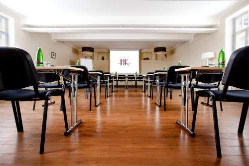 ศูนย์ธุรกิจ, Hotel Kasperk in คาสเปอร์สเกโฮรี