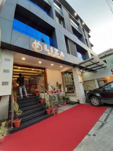 Liza Regency, Chennai