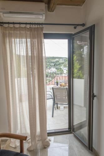  Studio Galatia in Kamilari