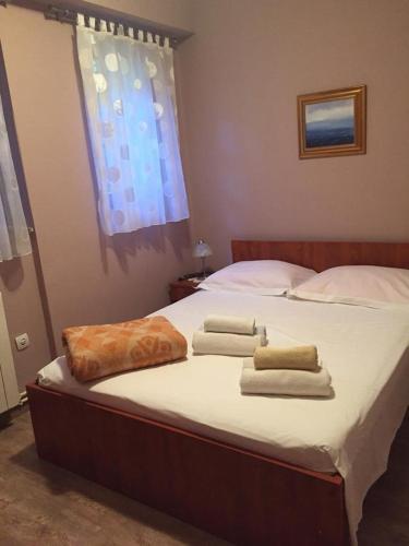 Family friendly apartments with a swimming pool Povljana Pag - 244 - image 5