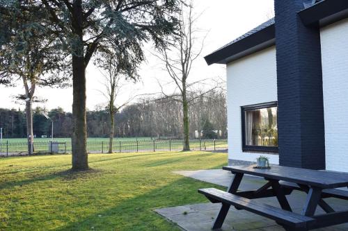 Groeps Villa 24 pers. - image 8