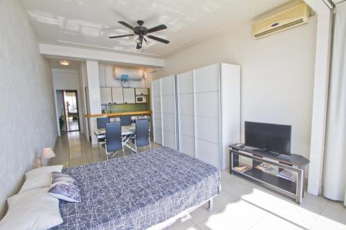 LES MOUETTES - PROMENADE HOLIDAY